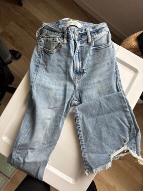 Hidden Jeans Light Blue Cropped Distressed Ankle Jeans for Women